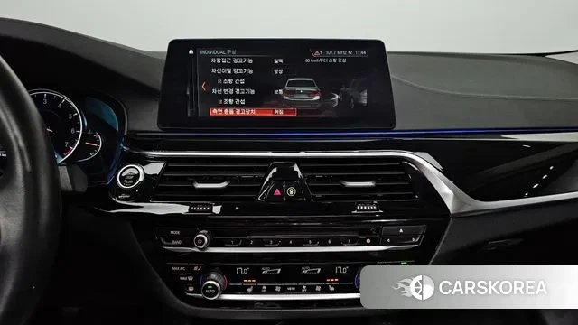 BMW 5 Series (G30) 2018 Серый из Кореи, фото 6
