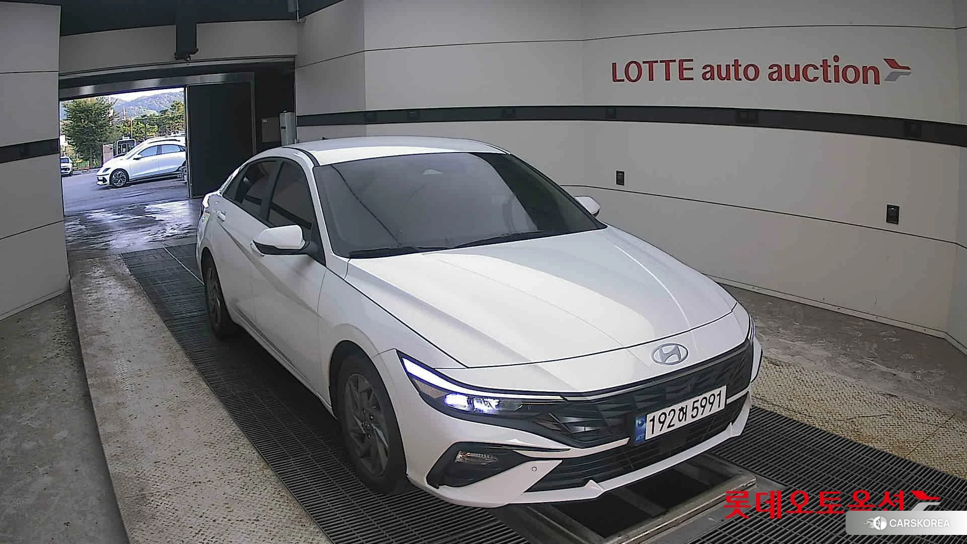 Hyundai Avante 2024 Atlas White из Кореи, фото 6
