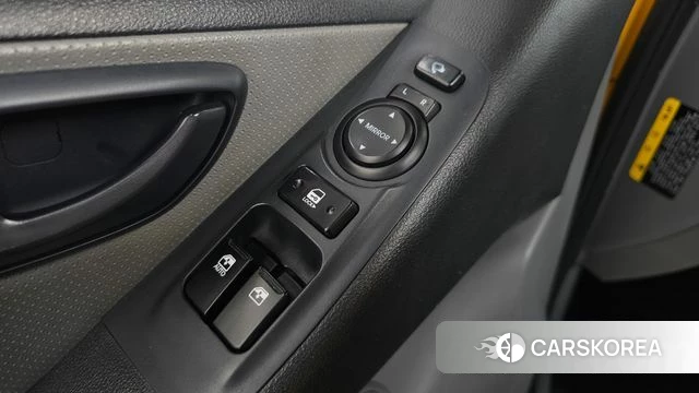 Hyundai The New Grand Starex 2018 Желтый из Кореи, фото 6