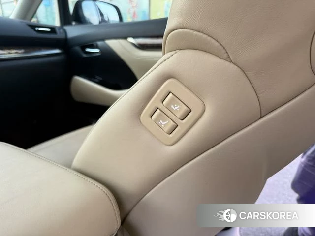 Toyota Elfa 2021 Белый из Китая, фото 6
