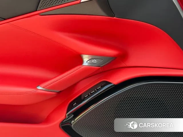 Ferrari Rome 2021 Черный из Кореи, фото 6