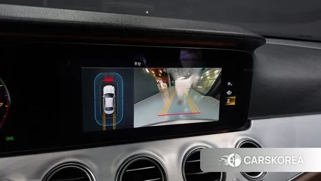 Mercedes-Benz E-Class W213 2021 Серебристо-серый из Кореи, фото 6