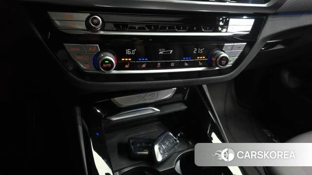 BMW X3 (G01) 2021 Белый из Кореи, фото 6