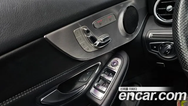 Mercedes-Benz C-Class W205 2019 Белый из Кореи, фото 6