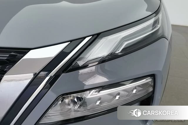 Nissan Qijun 2021 Темно-серый из Китая, фото 6