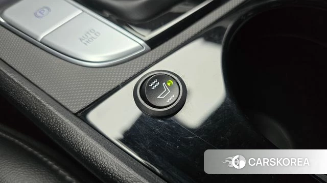 Hyundai Avante Hybrid (CN7) 2022 Серебристо-серый из Кореи, фото 6