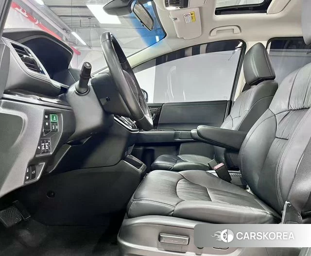 Honda Odyssey 2021 Другой из Китая, фото 6