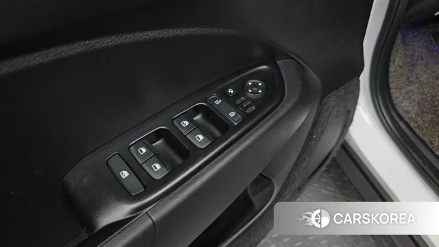 Hyundai Venue 2019 Белый из Кореи, фото 6