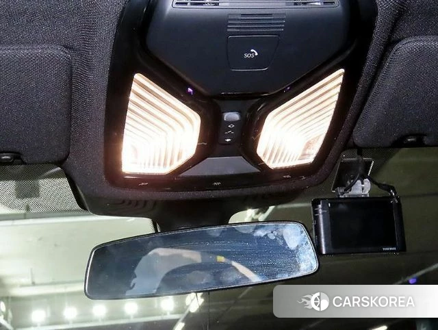 BMW 5 Series (G30) 2020 Белый из Кореи, фото 6