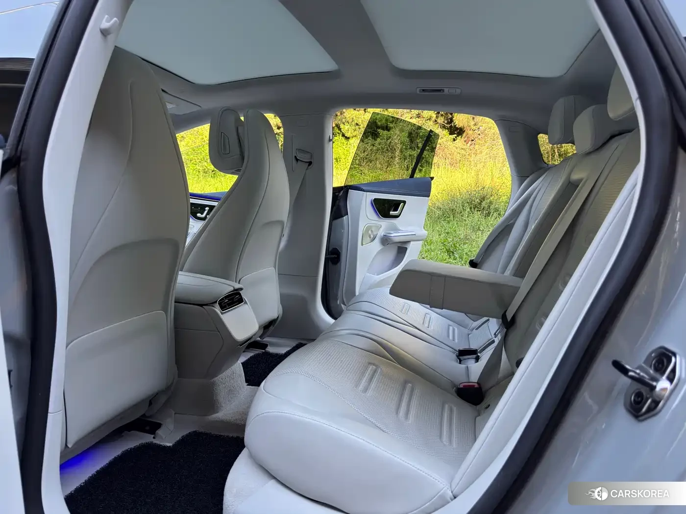 Mercedes-Benz EQE AMG 2023 Silver/gray из Китая, фото 6