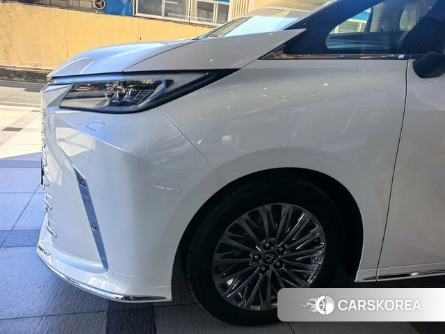 Lexus LM 2023 Белый из Китая, фото 6