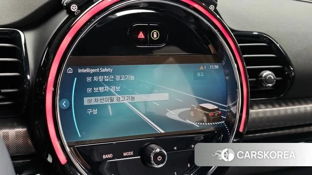 Mini Cooper S Clubman 2023 Черный из Кореи, фото 6