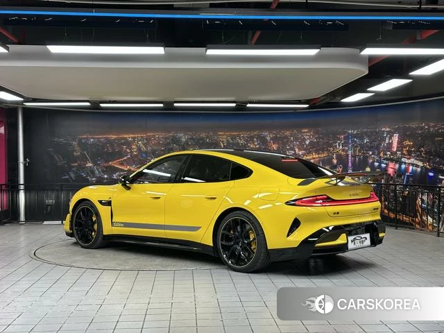 Xiaomi Car Xiaomi SU7 Ultra 2025 Желтый из Китая, фото 6