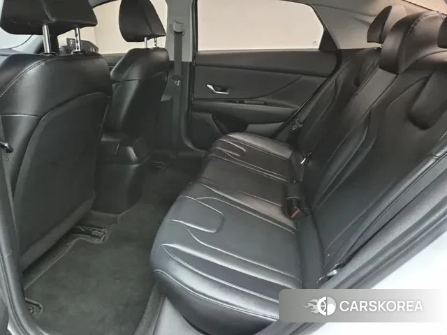 Hyundai Avante (CN7) 2021 Белый из Кореи, фото 6