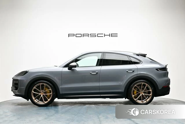 Porsche Cayenne Coupé 2024 Темно-серый из Китая, фото 6