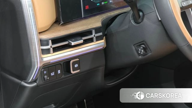 Hyundai Santa Fe (MX5) 2024 Серый из Кореи, фото 6