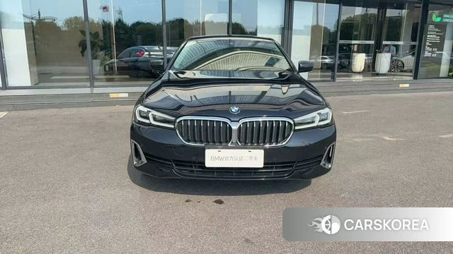 BMW 5 series 2021 Черный из Китая, фото 6