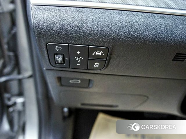 Kia K5 3rd generation 2022 Серебристо-серый из Кореи, фото 6