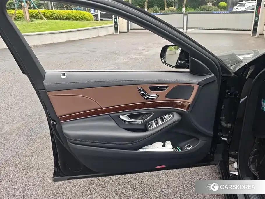 Mercedes-Benz S-Class 2020 Черный из Китая, фото 6