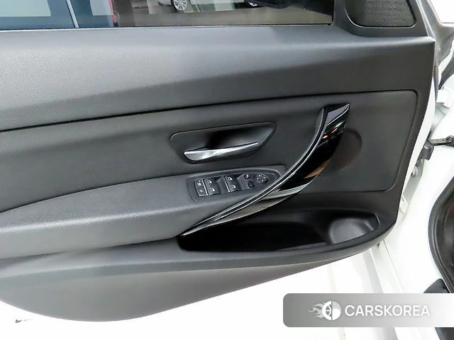 BMW 3 Series GT (F34) 2018 Белый из Кореи, фото 6