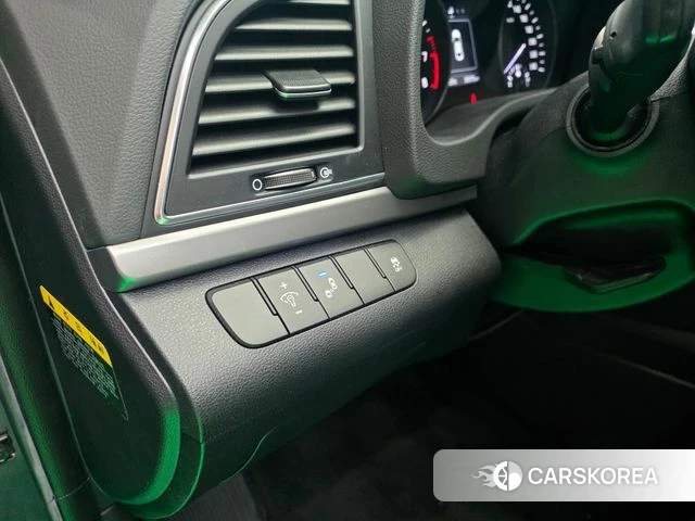 Hyundai Avante AD 2018 Серый из Кореи, фото 6