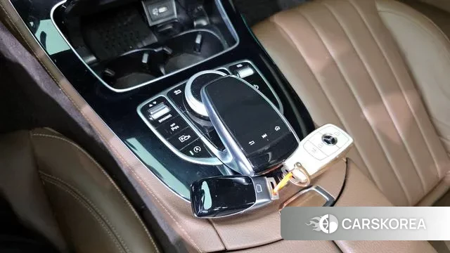 Mercedes-Benz E-Class W213 2020 Белый из Кореи, фото 6