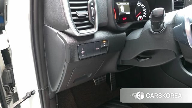 Kia Sportage The Bold 2021 Белый из Кореи, фото 6