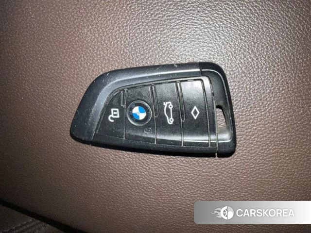 BMW iX3 2022 Черный из Китая, фото 6
