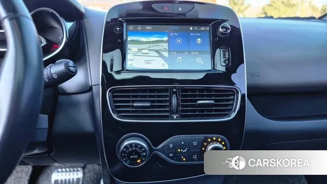 Renault Korea (Samsung) Clio 2018 Черный из Кореи, фото 6