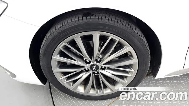 Hyundai Grandeur IG id 2670499 из Кореи 6