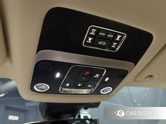 Bentley Flying Spur 3rd Generation 2020 Черный из Кореи, фото 6