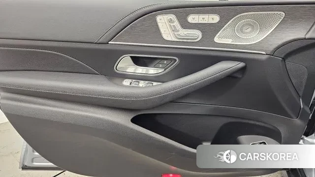 Mercedes-Benz GLE-Class W167 2025 Серебряный из Кореи, фото 6