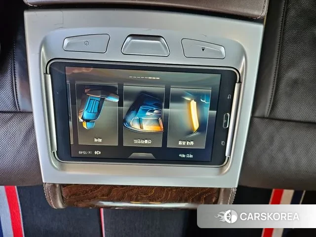 BMW 7 Series (G11) 2018 Черный из Кореи, фото 6