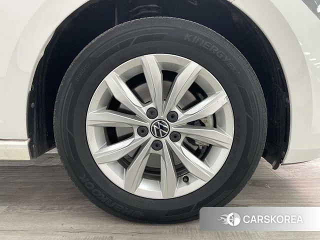Volkswagen Polo 2021 Белый из Китая, фото 6