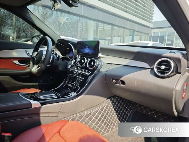 Mercedes-Benz Class C 2021 Белый из Китая, фото 6