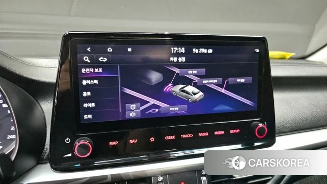 Kia The New K3 2nd generation 2021 Белый из Кореи, фото 6