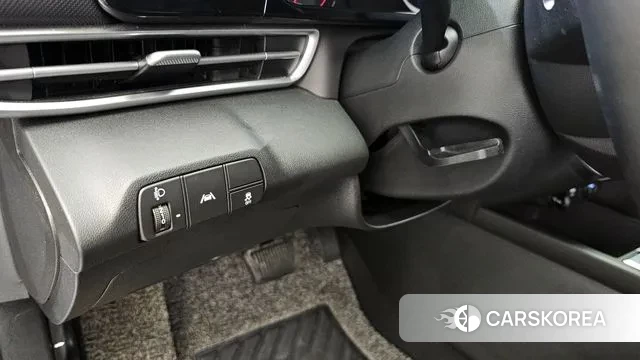 Hyundai Avante (CN7) 2021 Серебристо-серый из Кореи, фото 6