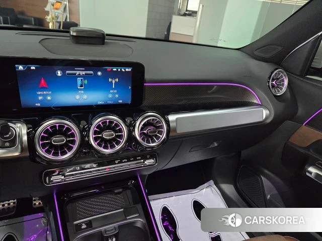 Mercedes-Benz GLB-Class X247 2025 Белый из Кореи, фото 6