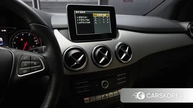 Mercedes-Benz B-Class W246 2018 Белый из Кореи, фото 6