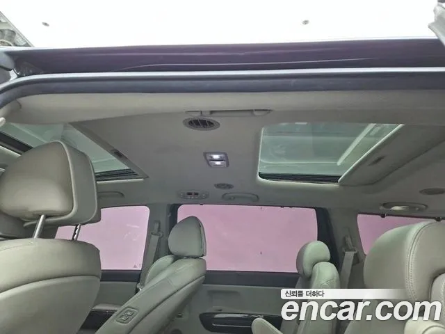 Kia The New Carnival id 2434613 из Кореи 6