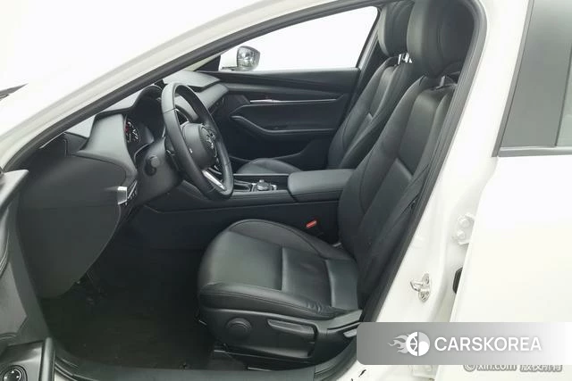Mazda 3 Angkesaila 2022 Белый из Китая, фото 6