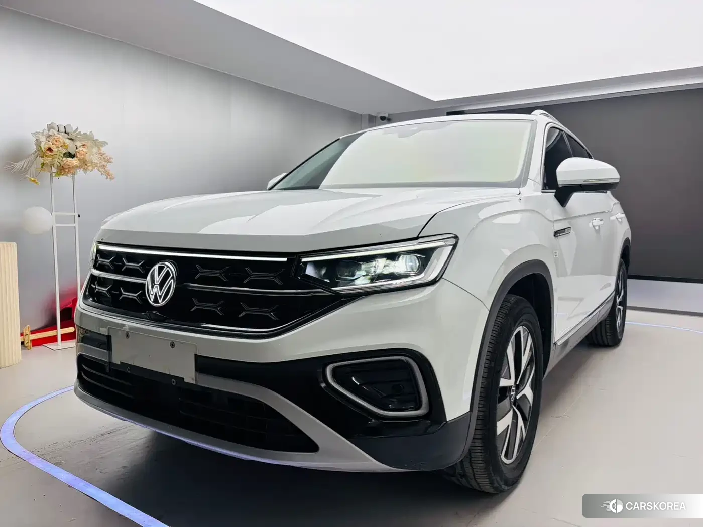 Volkswagen Tayron 2023 Белый из Китая, фото 6