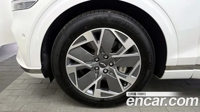 Genesis Electrified GV70 2022 Белый из Кореи, фото 6