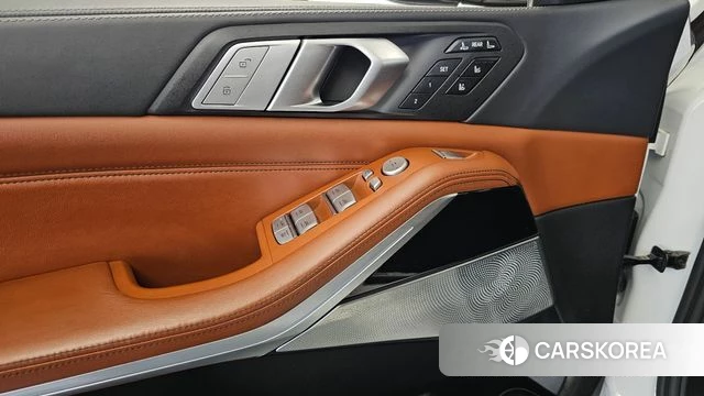 BMW X7 (G07) 2019 Белый из Кореи, фото 6