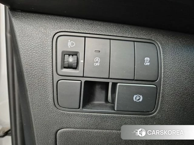 Hyundai Staria 2022 Серебристо-серый из Кореи, фото 6