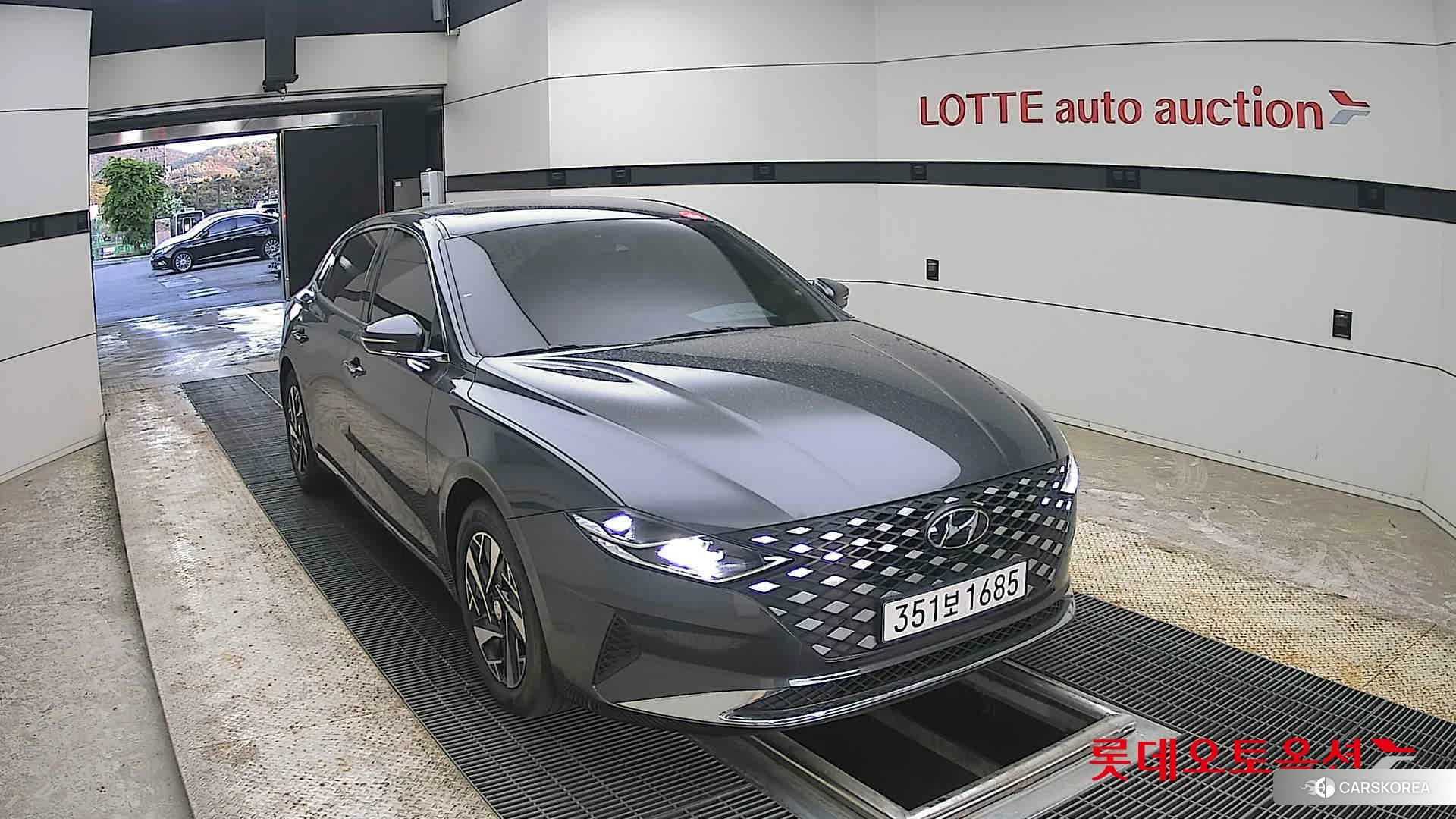 Hyundai Grandeur Hybrid 2022 Nocturne Grey Metallic из Кореи, фото 6
