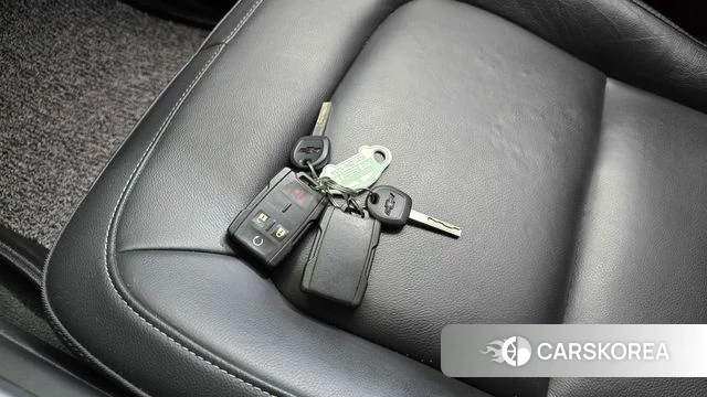 Chevrolet (GM Daewoo) Real New Colorado 2021 Черный из Кореи, фото 6