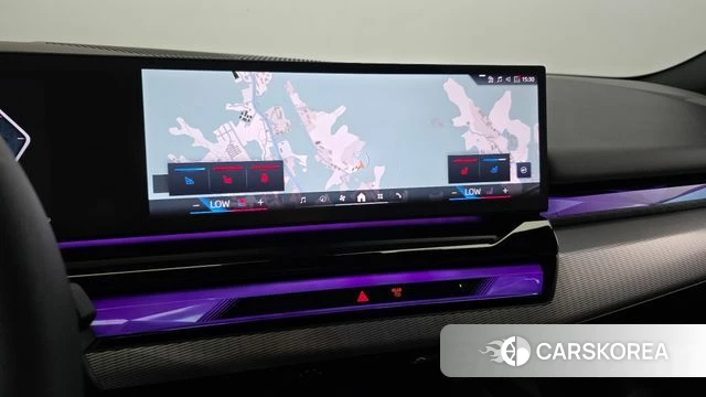 BMW 5 Series (G60) 2025 Цвет галактики из Кореи, фото 6