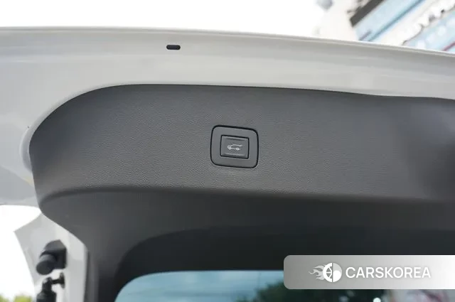 Chevrolet (GM Daewoo) Trax Crossover 2023 Белый из Кореи, фото 6