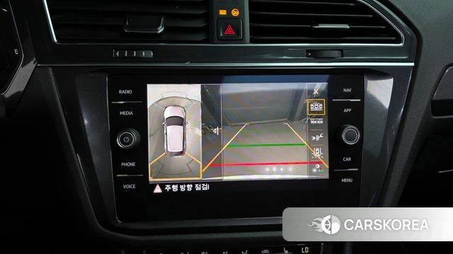 Volkswagen Tiguan Allspace 2020 Белый из Кореи, фото 6